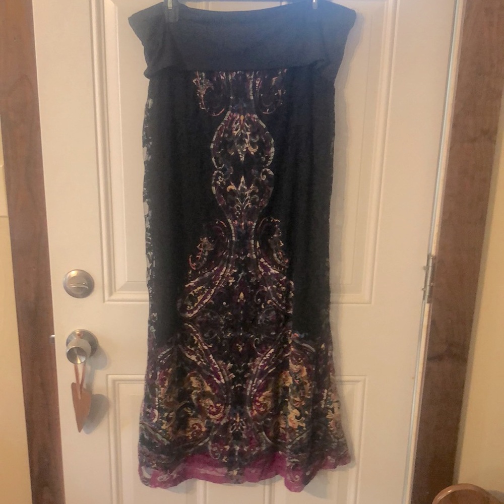 Lovely lace Venus maxi skirt